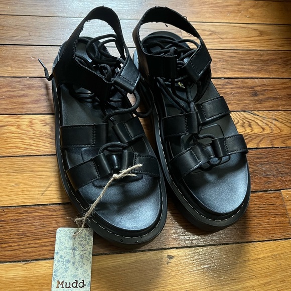 Gladiator Mudd Sandals - Picture 3 of 3